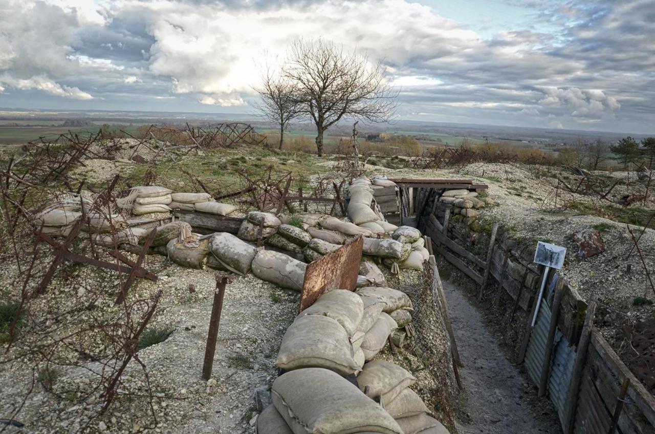 Montfaucon-d'Argonne Arara Bed & Breakfast エクステリア 写真